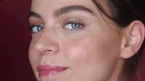 How to Get Bold and Defined Brows