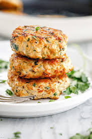 Easy Turkey Patties Recipe Turkey Patty Burger Recipe Turkey Patties Turkey Burger Recipes Healthy Meat Recipes