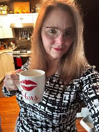 LOVE IS in THE AIR&IT IT AIR & SmeLLS LIKE COFFEE