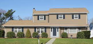 One of the best ways to make your home stand out for the new year is by updating the exterior colors. 15 Siding And Trim Color Combinations To Enhance Your Home S Curb Appeal Allura Usa