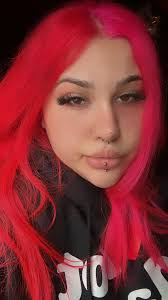 New to the game, as I just got my PS Pro, but have followed the game since  launch (mainly through watching SoundsLikePizza), and just completed my  Helldiver training this morning. I'm central