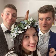 Top 15 Throuple Influencers in 2025