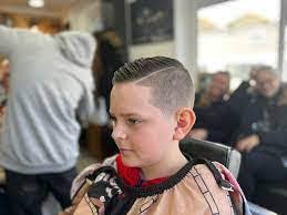 Cameron Lorimer's Instagram, Twitter & Facebook