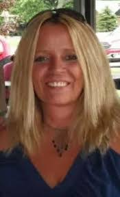 Lisa Lani's Instagram, Twitter & Facebook