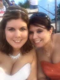 Race fans tie the knot at Auto City Speedway starting line