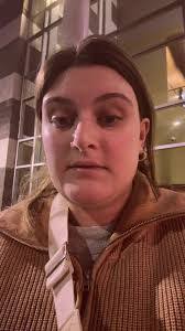 Marlene Ahrens's Instagram, Twitter & Facebook