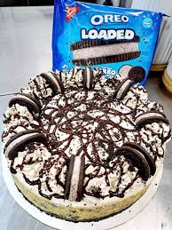 Anybody ever know what happened to Lourdes the owner and chef of the once  great Sari Sari Filipino restaurant