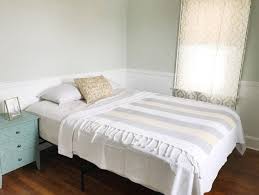 Do you have a little bedroom with little storage room, or have your clothes purchases gotten out of hand? Over 20 000 People Love This Inexpensive Bed Frame