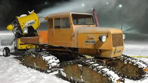 2,900 cummins diesel 12 way front blade nearly new tracks rear tiller aux tool boxes. Vintage Tucker Snow Cat Vintage Sled Snow Vehicles Expedition Vehicle
