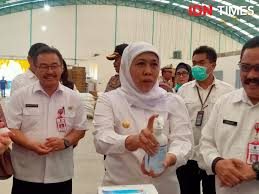 We did not find results for: Pabrik Masker Di Jombang Mampu Produksi 300 Ribu Lembar Tiap Hari