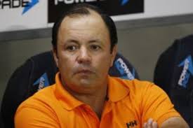 Fútbol chileno: DT's chilenos que esperan una oportunidad DT's chilenos que  esperan una oportunidad