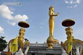 Hatyai Municipal Park Is A Local Park Located In The Southern City Of Hatyai In Songkhla Province Of Thailand Famous For S Municipal Park Southern Cities Park