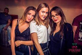 Check out the poznan nightlife this is what you'll encounter in poznan poland at night. Best Places To Meet Girls In Poznan Dating Guide Worlddatingguides