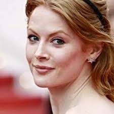 Caroline Kinley's Instagram, Twitter & Facebook