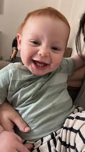 Hey! Please can someone help and edit me into the middle to replace my  bridesmaid (girl in blue) in this pictures of my friends. Soo busy