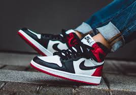 Jordan 1 Satin Black Toe Store List Sneakernews Com