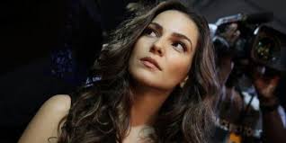 Tielen müller, best known as titi müller (born september 23, 1986) is a brazilian blogger, television presenter and actress. Taina Muller Famousfix Com