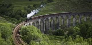 109 a única fronteira de escocia en terra firme é a que a une polo sur con inglaterra, e que mide ao redor de 96 km, entre o río tweed na costa leste e o fiorde de solway na oeste. Escocia Una Historia De Pelicula