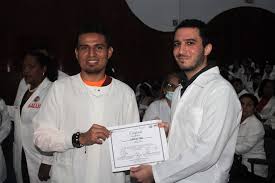 Más de 300 médicos carabobeños recibieron certificados de aprobación del  curso sobre el Artículo 8 de la Ley de Medicina