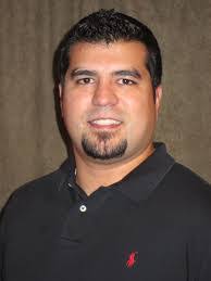 Efren Quirino's Instagram, Twitter & Facebook