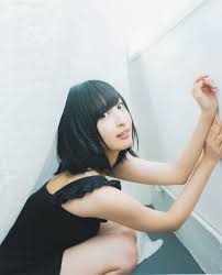 人気声優佐倉綾音、巻頭グラビアで脇全開のロケットおっぱい突起がヤバいwww - エロチカ