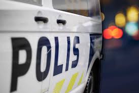 Keski-ikäinen nainen löytyi kuolleena yksityisasunnosta – ruumiissa koiran puremien jälkiä | Uutissuomalainen