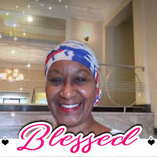 Rolanda, the 75-year-old woman who looks 30 😯. A 75 year old African  American woman