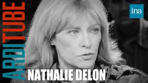 Настоящее имя франсин канова (francine canovas), по первому мужу бартелеми (barthelemy); Nathalie Delon Biography Pantheon