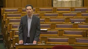 Ellenzi az lmp a transzatlanti kereskedelmi egyezmények elfogadását. Schiffer Andras Kilepett Az Lmp Bol 24 Hu