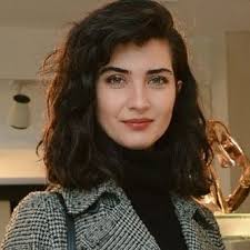 Tuba büyüküstün official facebook page. Tuba Buyukustun Ru On Instagram Bir Insan Bu Kadar Tatli Bu Kadar Sevgi Dolu Bu Kadar Dogal Guzel Bu Kadar Kusursuz Rostro De Mujer Mujer Hermosa Actrices