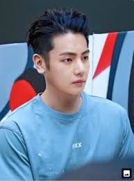 New Haircut To V Bts Hairstyle Bts Taehyung Taehyung Abs