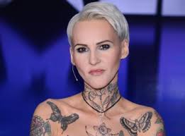 Agnieszka chylińska tatuaż na twarzy. Agnieszka Chylinska Polki Pl