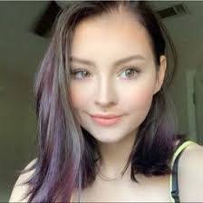 Katelyn Busby's Instagram, Twitter & Facebook