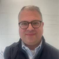 200+ perfis com “Dounis”