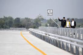 Door to door port to door door to port. Trans Java Toll Road To Open At Midnight But Drivers May Experience Bottlenecks Business The Jakarta Post