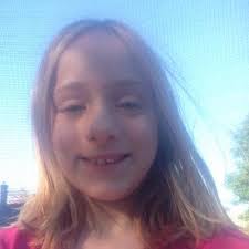 Riley Hazen's Instagram, Twitter & Facebook