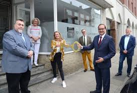 Burgerburo Will Ort Der Begegnung Werden Neue Anlaufstelle Am Karnaper Markt Essen Borbeck