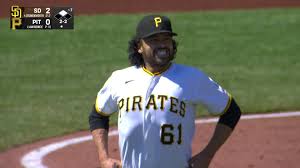 Padres Defeat Pirates 8-2: Castellanos and Cronenworth Lead the Charge
