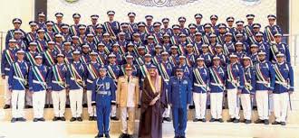 رواتب الطلاب في كلية الملك خالد العسكرية للثانوية يتقاضى الطالب بكلية الملك خالد العسكرية راتب يتراوح بين 9200 ريال سعودي و 13000 ريال سعودي وذلك الراتب يكون قبل التخرج. ÙƒÙ„ÙŠÙ‡ Ø§Ù„Ù…Ù„Ùƒ ÙÙŠØµÙ„ Ø§Ù„Ø¬ÙˆÙŠØ© ØªØ³Ø¬ÙŠÙ„ 1441