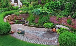 Garden edging may be pretty costly, and definitely so if you are going to employ bricks to edge your lawn. How To Make Natural Pebble Mosaic And Stepping Stones For Your Garden