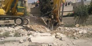 خبر محلي من عقاري نيوز أمانة عمان تواصل إزالة المباني المهجورة التي تشكل مكاره صحية وبيئية Https News Aqarijo Net Article Php Article 2675 Titl Outdoor Snow