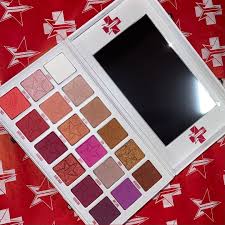 Jeffree has said though, that the pigments will potentially stain the interior, so it might be a collectors piece, as the. Coleccion Blood Sugar Anniversary De Jeffree Star Belleza Para Todos