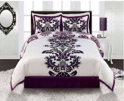Black And White King Comforter Set Elegant Damask Bedding And Bedroom Decorating Ideas With Images Purple Bedding Damask Bedding Beautiful Bedding