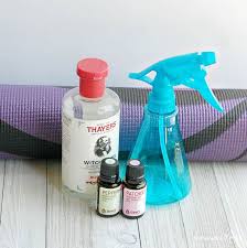Also benefits of different essential oils for your spray. Keep Your Yoga Mat Clean Diy Yoga Mat Cleaner With Essential Oils