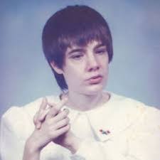 Maria Phipps's Instagram, Twitter & Facebook