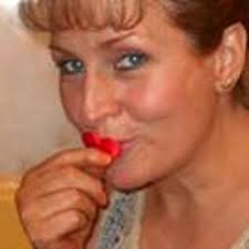 Stream Robin Lyman music