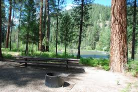 No matter what draws you to the idea of work camping jobs, understanding the benefits and requirements of the koa work kamper program can help you decide whether or not it's right for you. Bitterroot Forest Seeking Volunteer Campground Hosts Local News Ravallirepublic Com