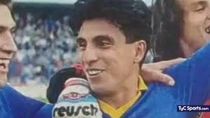 Jorge alberto comas romero (born 9 june 1960 in paraná, entre ríos) is an argentine former footballer in 1986 comas joined boca juniors where he improved his goalscoring ratio, scoring 63. Murio Alfredo Graciani Simbolo De Boca Los Detalles Tyc Sports