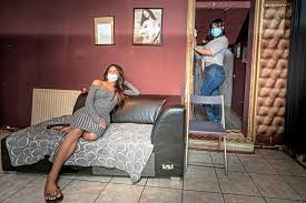 Von Sexarbeit Zum Sozialfall Wie Prostituierte Ums Uberleben Kampfen Inland Derstandard At Inland Bist du dir sicher, dass die schreibweise korrekt ist? von sexarbeit zum sozialfall wie