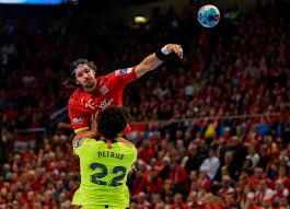 Idén 20 játékos alkotja a telekom veszprém keretét. Ferfi Kezilabda Bl A Veszprem Nyerte A Barcelona Elleni Rangadot Parameter